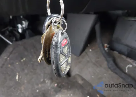 2010 GMC Yukon Xl 1500 Denali из США, поврежденный, VIN 1GKUKMEF3AR119811